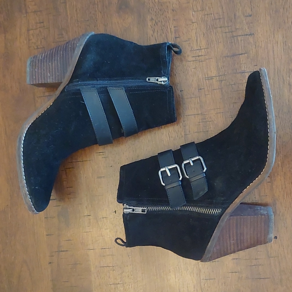 Dolce Vita Black Suede Booties